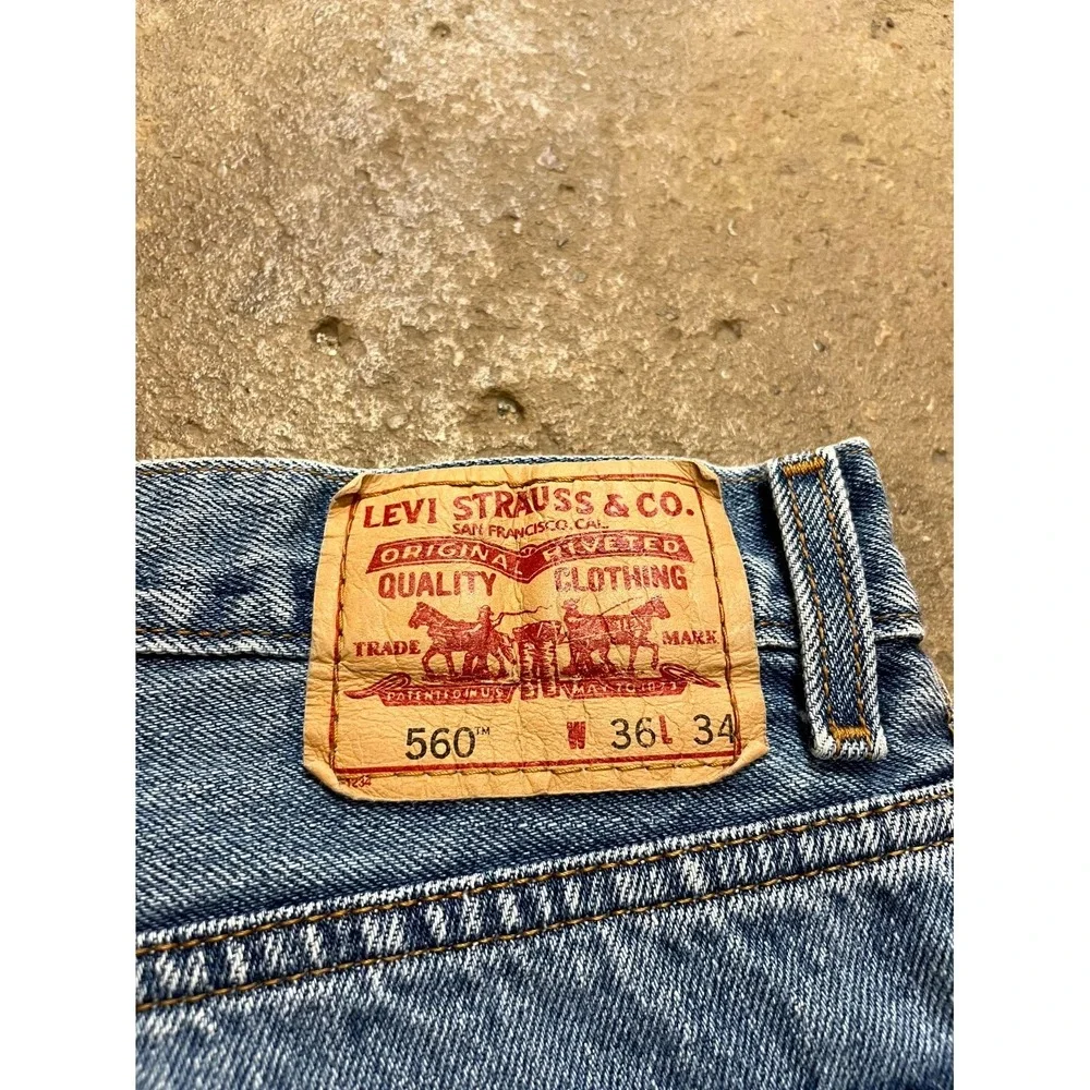 VTG Levi's 560 Comfort Fit Jeans Men 36x34 Blue Denim Stonewash Cotton High Rise